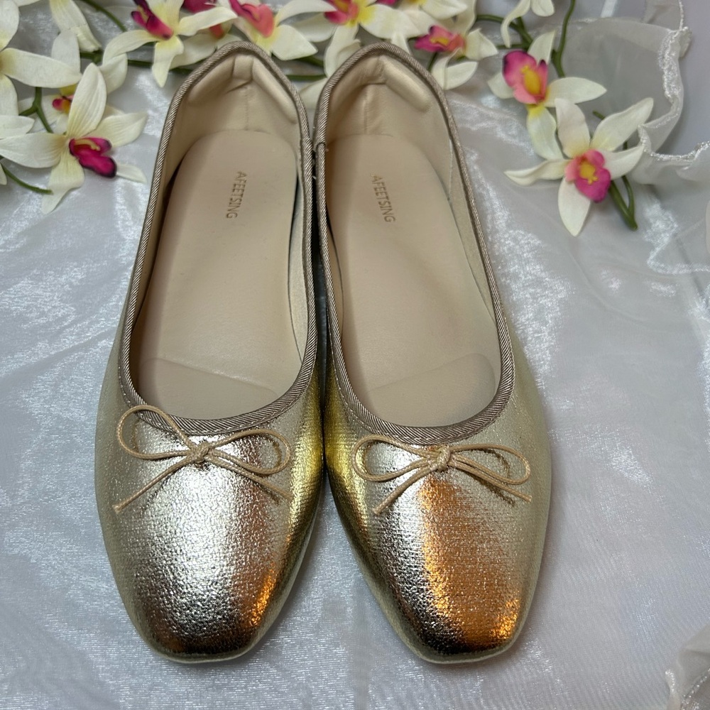 AFEETSING  Gold Metallic Flats with Bow Detail